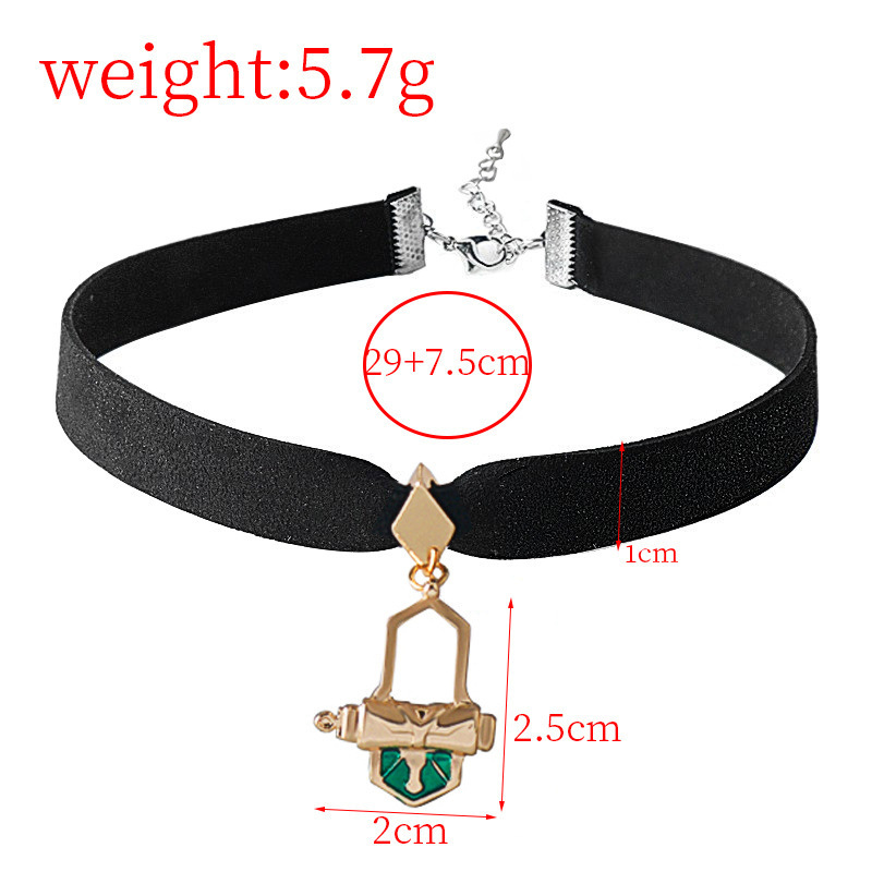 Necklace, 506 pieces