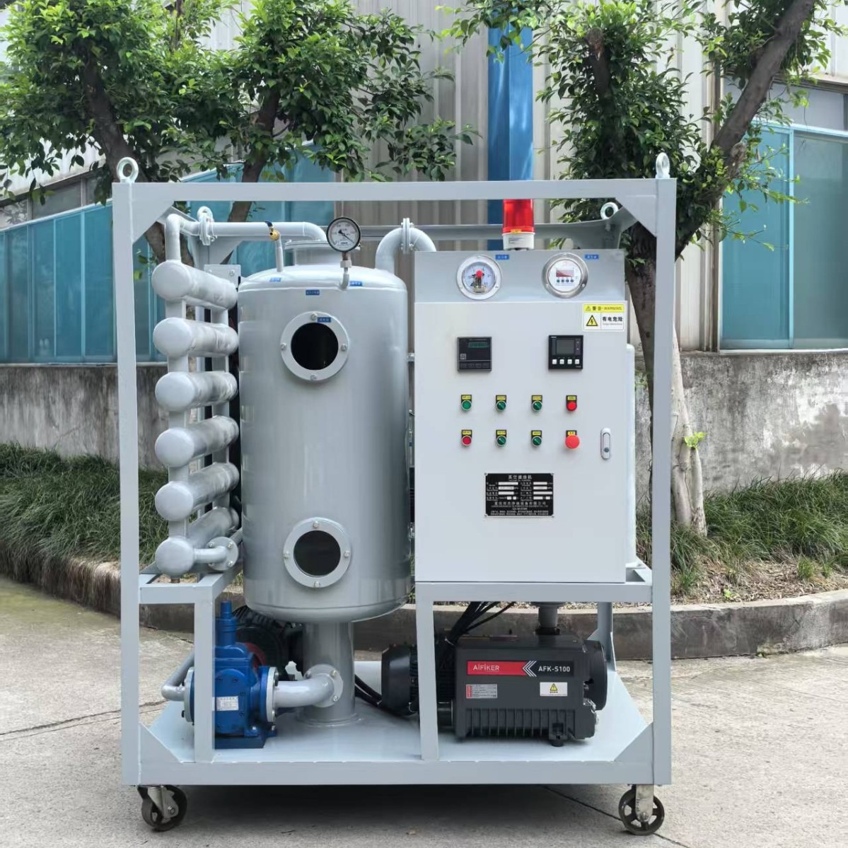 DZL-30A,50A,100A,150A,200A��ѹ����Ե��������ͻ�