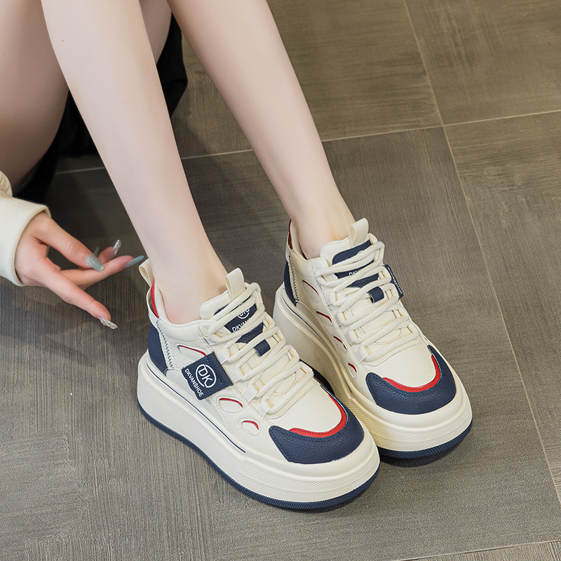 Thick-Soled High-Top Sports Dad Shoes for Women, 2026 Autumn and Winter New Versatile Casual Shoes, Genuine Leather, Height-Increasing White Sneakers Thick-Soled High-Top Sports Dad Shoes for Women, 2026 Autumn and Winter New Versatile Casual Shoes, Genuine Leather, Height-Increasing White Sneakers