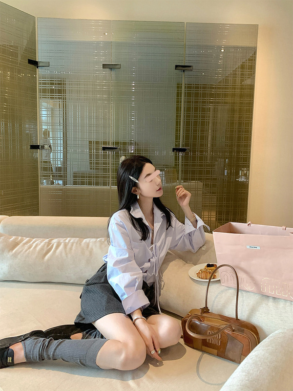 区区欧阳翻领系带衬衫女秋季新款设计感小众复古衬衣宽松长袖上衣|undefined