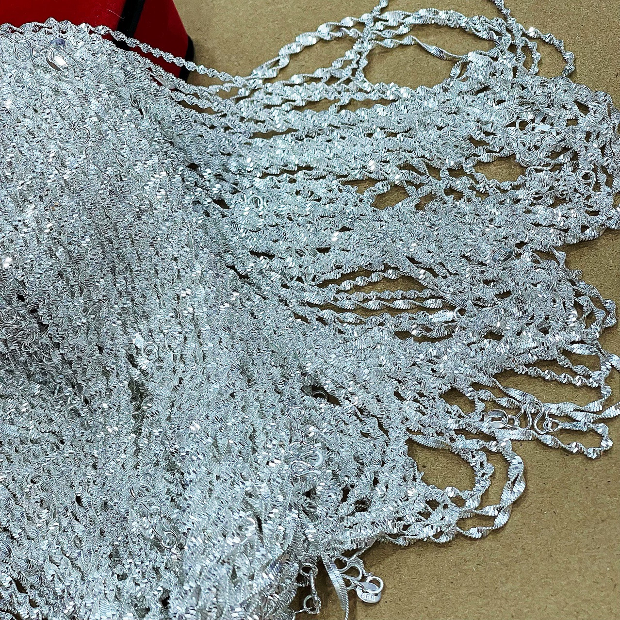 Высокое имитация посеребренное ожерелье Женская цепочка ключицы м Пряжка Двойная Цепочка волны воды одна цепочка Ювелирные изделия Пара подарок