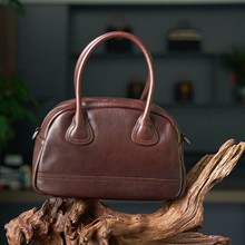 �ֹ�Ů��ȫ���ֲ��ţƤб�汣�g���Ů��Ƥ�͹Űٴ����Შʿ�D��