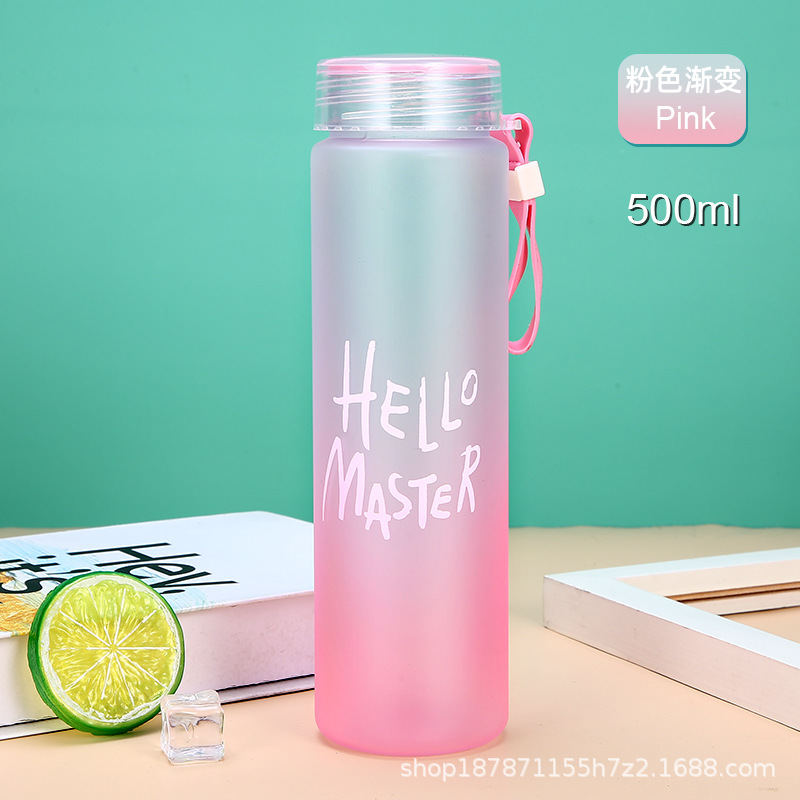 Casa de agua gradiente colorido esmerilado taza de agua de plástico portátil deportes al aire libre hervidor estudiantes masculinos y femeninos Red Taza Roja