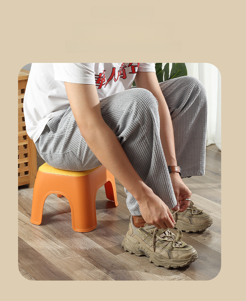 Nordic minimalist plastic stool, thickened children's stool, sofa pad, shoe changer, home use low stool, baby small stool