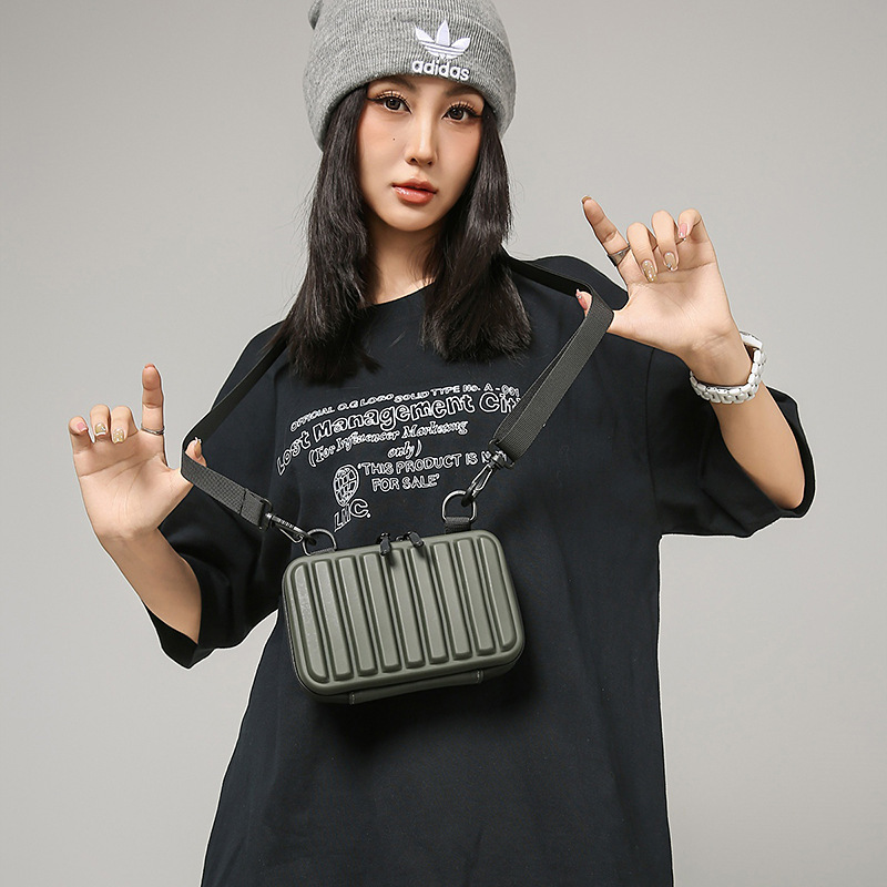 Niche Trendy Brand Pvc Box Bag for Men, Stylish and Versatile Small Square Phone Bag, Fashionable Trendy Shoulder Crossbody Bag for Women Niche Trendy Brand Pvc Box Bag for Men, Stylish and Versatile Small Square Phone Bag, Fashionable Trendy Shoulder Crossbody Bag for Women