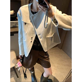 女式T恤;半身裙;女式衬衫