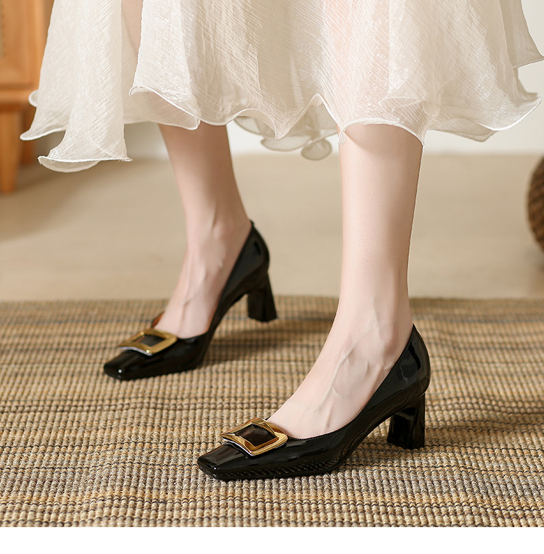 Zapatos de salón con punta y hebilla cuadrada para mujer_voghion.com