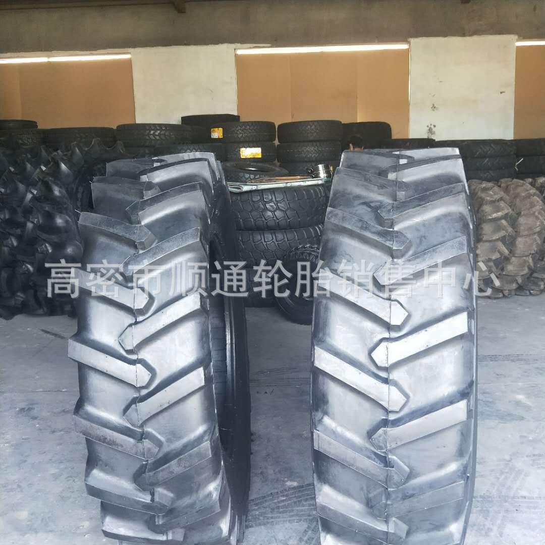 拖拉机轮胎14.9/18.4/16.9-30人字轮胎16.9-34R-1联收割机轮胎