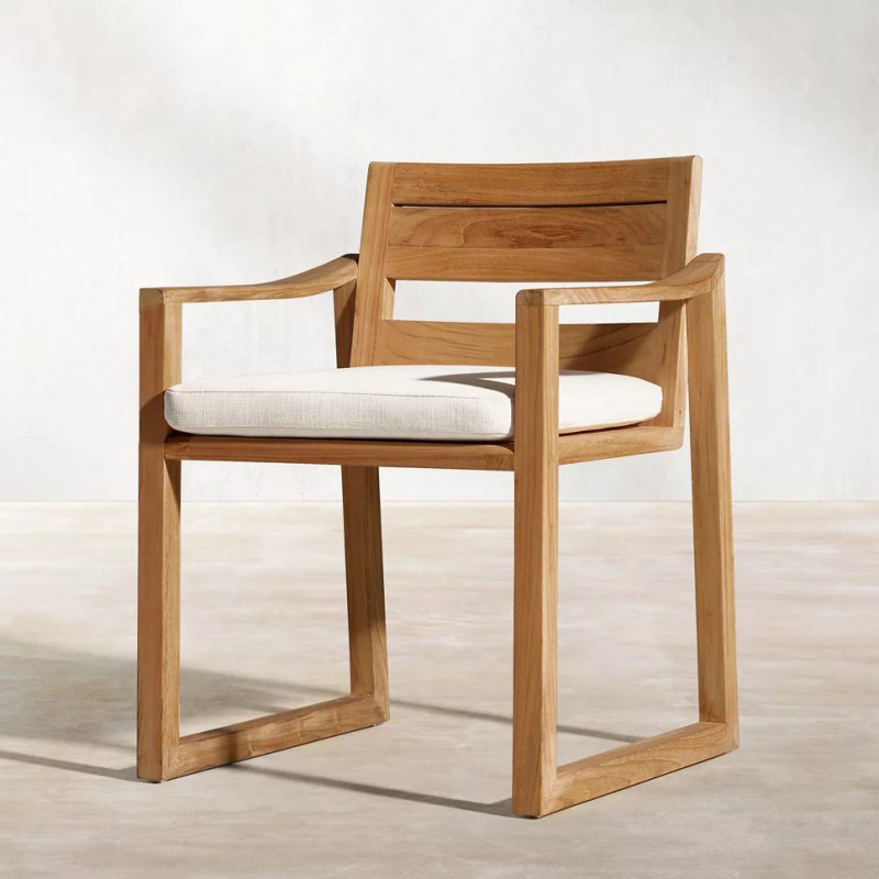 Silla de teca al aire libre silla de comedor individual impermeable, protección solar, anticorrosión, villa, patio, hotel famoso, diseñador al aire libre