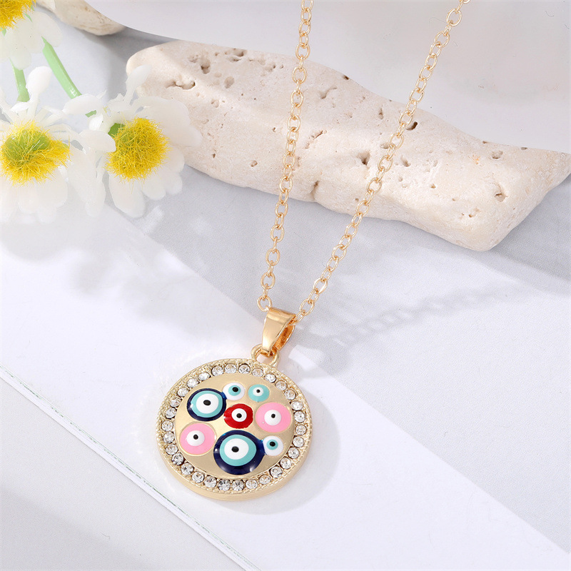 fashion multiple color eye alloy diamond round pendant clavicle chain