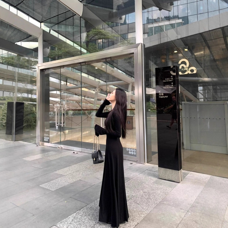 法式针织配大衣连衣裙子2025新款女早春季设计感气质收腰掐腰长裙|undefined