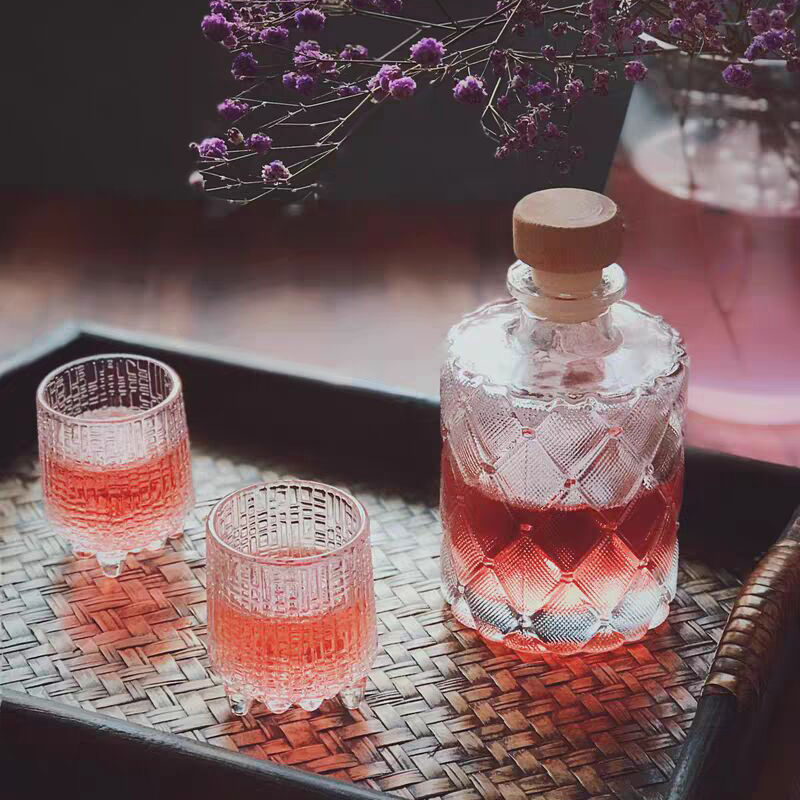 伏特加酒瓶小酒瓶空瓶冷萃果酒瓶好看分装玻璃瓶创意密封手抓水果|ms