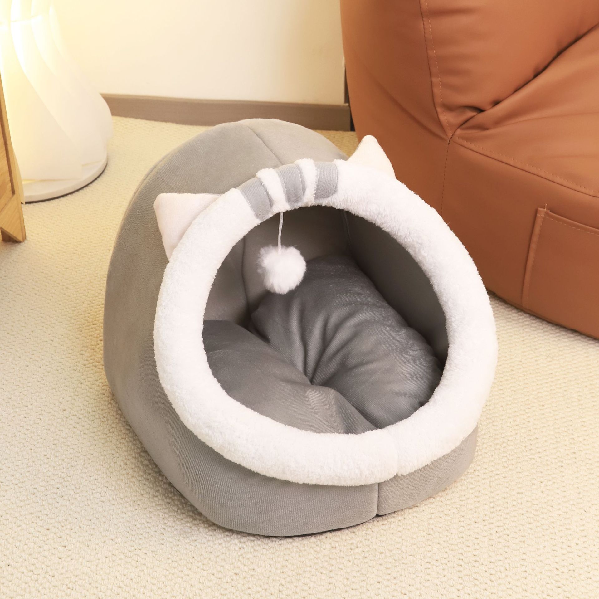 Venta al por mayor gato nido perrera invierno cuatro estaciones universal pequeño perro nido engrosada almohadilla caliente semi-cerrado nido mascota