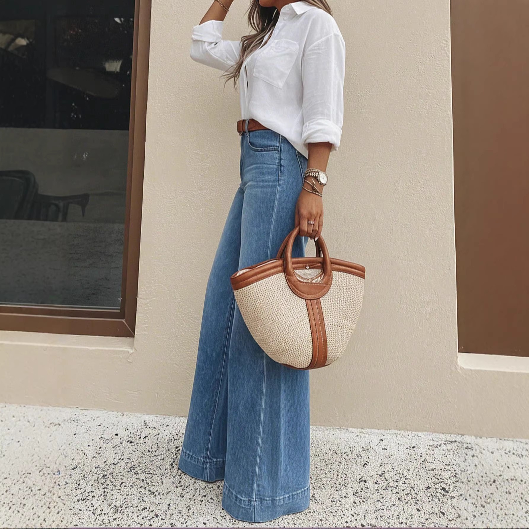 Jeans de Pierna Ancha y Tiro Alto para Mujer en Mezclilla de Algodón con Efecto Lavado image 4