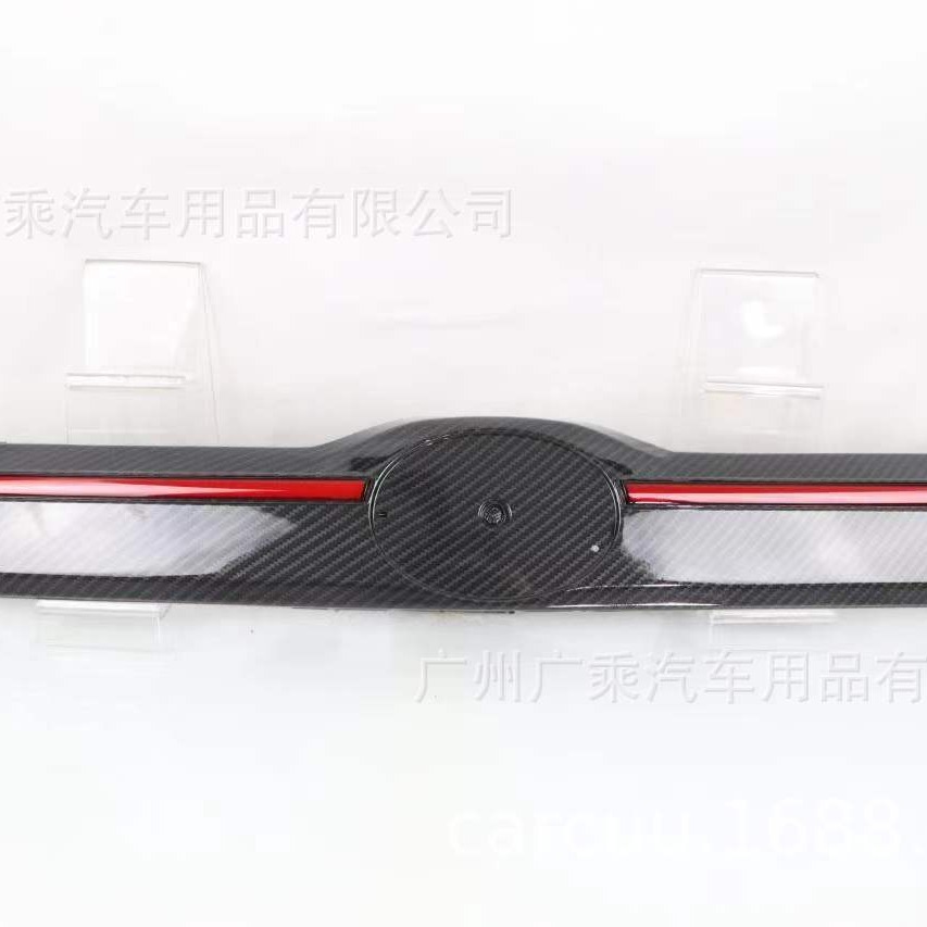 Adecuado para Toyota raize a través de la luz ativa Toyota pelo grande a través de la luz trasera modificada luz de freno dirección