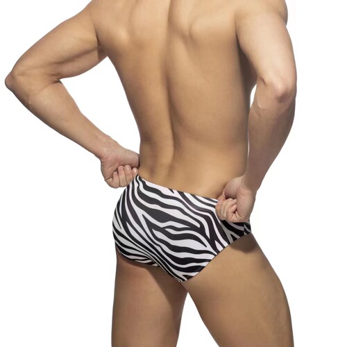  New Men's Swimming Briefs Zebra Pattern Low Waist Sexy Replaceable Cup Tethered Quick-Drying Swimming Briefs Beach Shorts