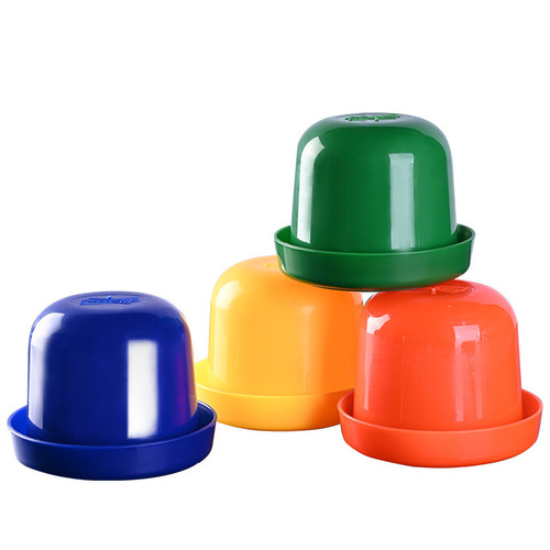 Wholesale multi-color mother-of-pearl dice cup containing 5 dice with bottom support color cup sieve cup KTV bar nightclub entertainment