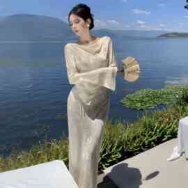 新中式长袖连衣裙2025新款垂坠感法式包臀裙子宴会连衣裙轻奢小众