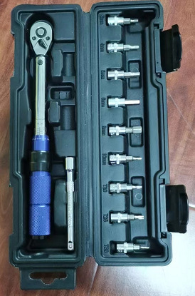 メーカー直販ラチェットトルクレンチ15点セット金物工具修理自動車工具箱多機能セット|undefined