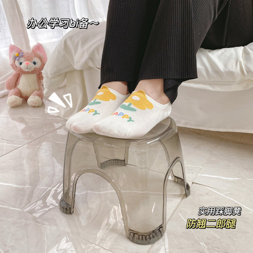 Acrylic small stool, transparent shoe changing stool, creative living room coffee table low stool, home bathroom bathing children's plastic stool