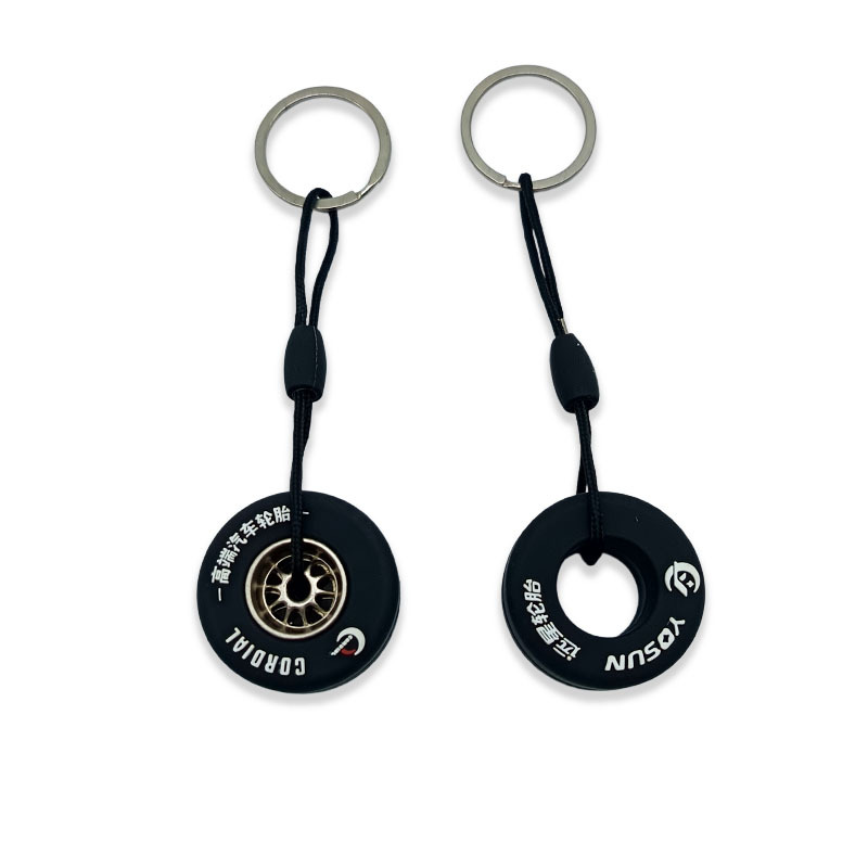 Neumáticos de automóviles llavero de PVC DIY pegamento suave llave colgante personalizado aleación de zinc creativo pequeño regalo recuerdos
