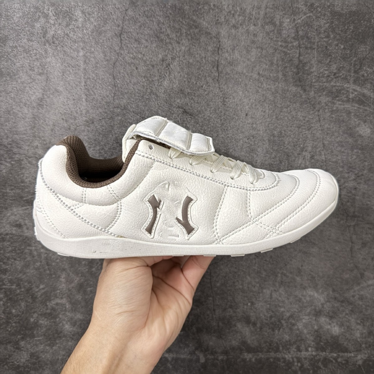 Putian shoes, cross-border ML Yankees men's and women's sneakers, versatile, sporty, thin-soled, durable, lightweight, low-top casual shoes, in stock