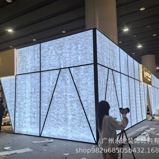 �Ű�l�ⱳ����͸�����컨����̨�b���ˇ�gled��V����