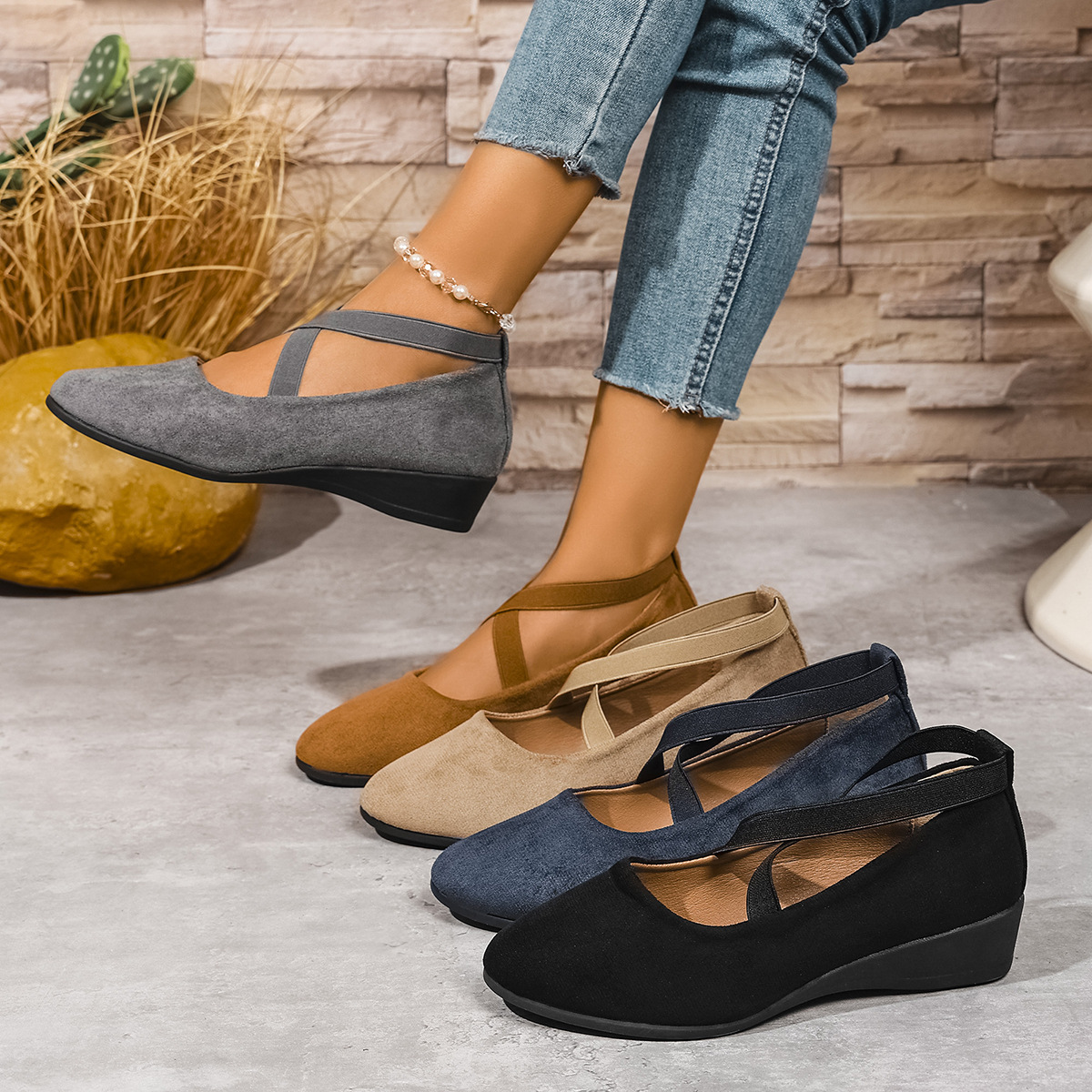 Chaussures d'automne pour femmes en daim, à talon compensé et bride élastique croisée, grandes tailles, style décontracté, bout ouvert et semelle épaisse_voghion.com