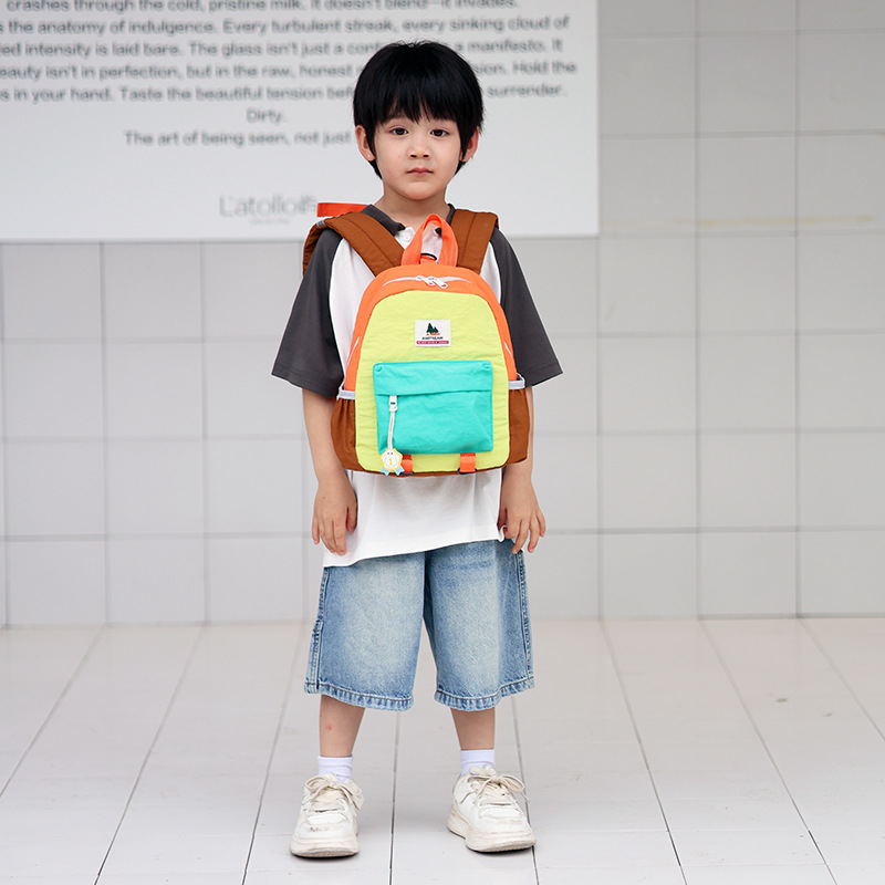 Nueva mochila de color para niños mochila de jardín de infantes para niños niñas viajes de ocio mochila ligera