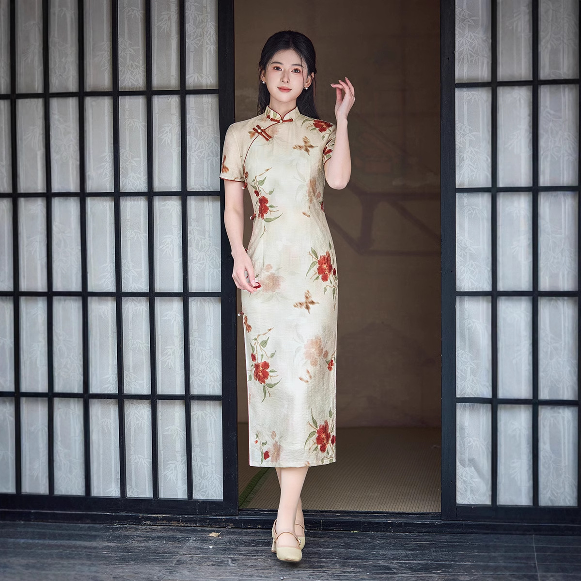 Spring retro elegant cheongsam