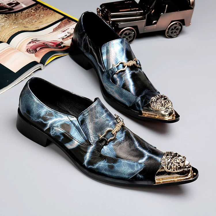 Персонализированные Модные мужские кожаные туфли, повседневная обувь в Корейском стиле с заклепками и блестками, летние лоферы на плоской подошве без шнуровки, лоферы
