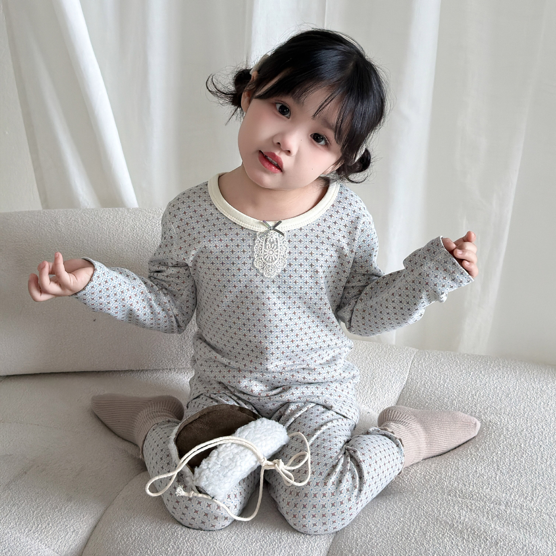 Shu rong - misty grey argyle / 80cm