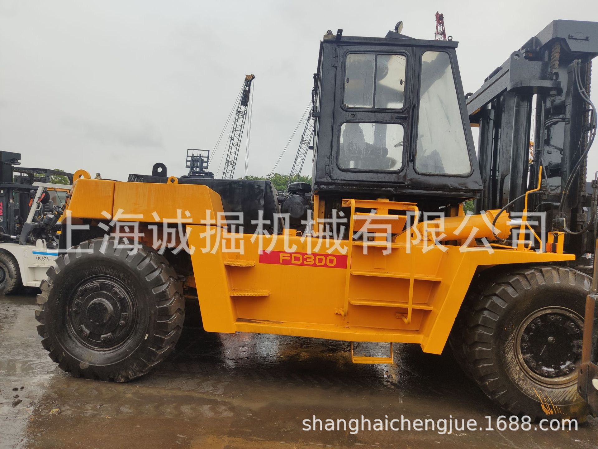 二手小松30吨柴油叉车TCM 三菱 25吨叉车20吨叉车