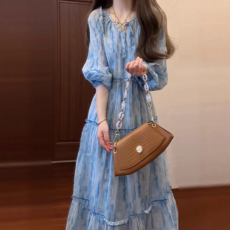 French Tea Break Floral Dress for Women in Early Autumn, Sweet Elegant, High-End Waist Slimming Look, Large Size A-Line Long Skirt