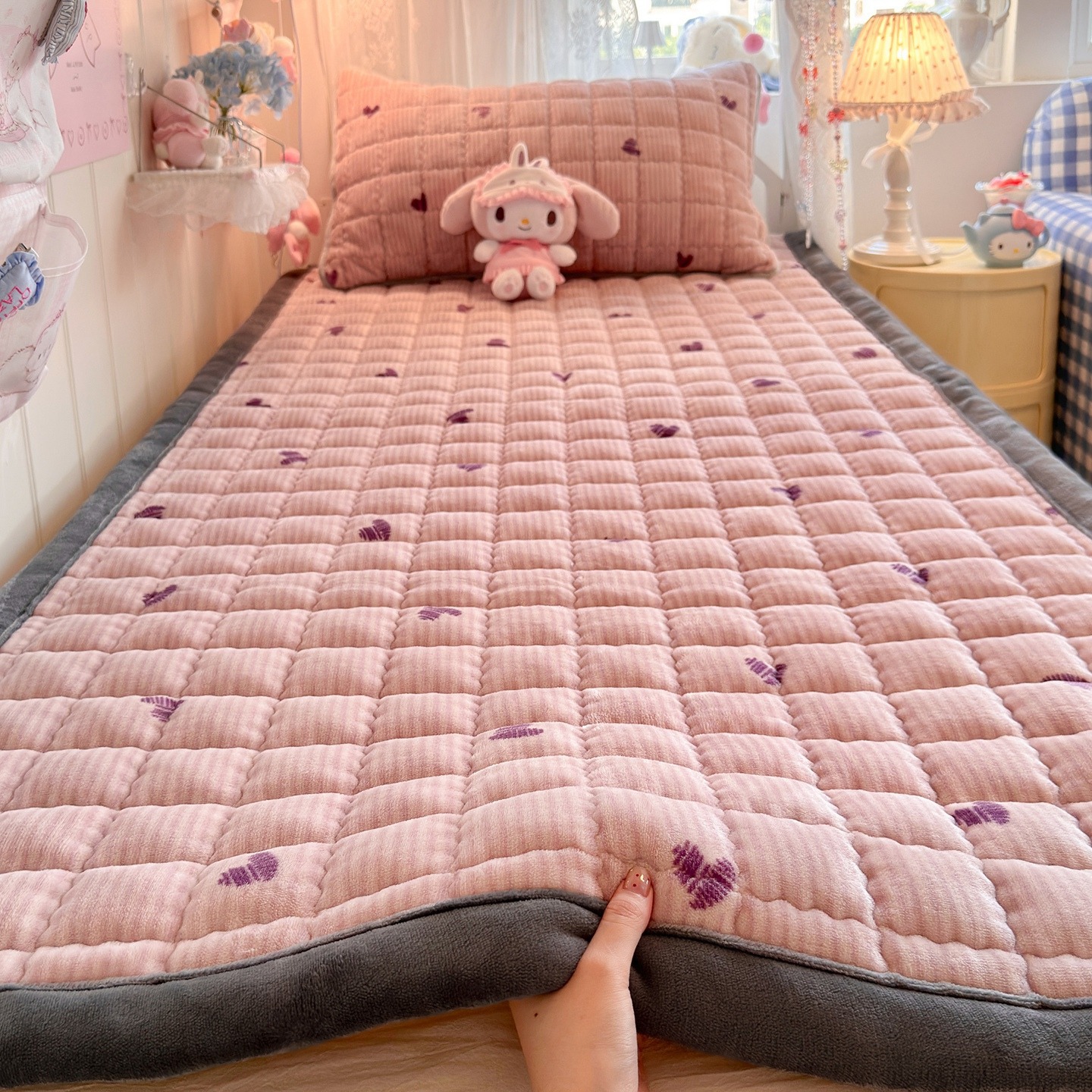 冬季加绒加厚保暖牛奶绒水晶边床垫床护垫学生床褥子宿舍寝室床褥