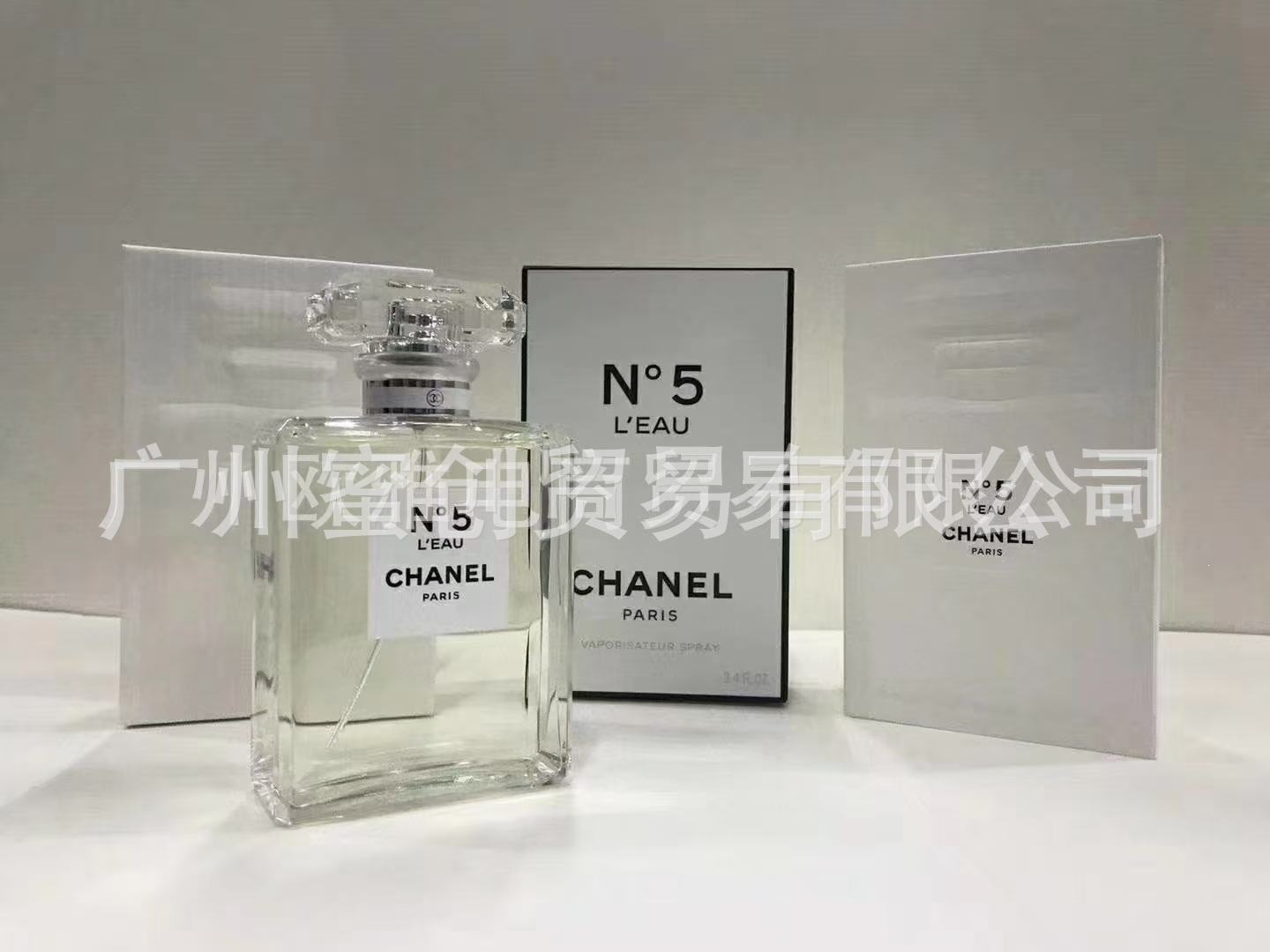 Polvo transfronterizo vietnamita encuentro Napoleón envió amor té rojo dragón de jade amor verde azul rosa perfume de diamante perdurable