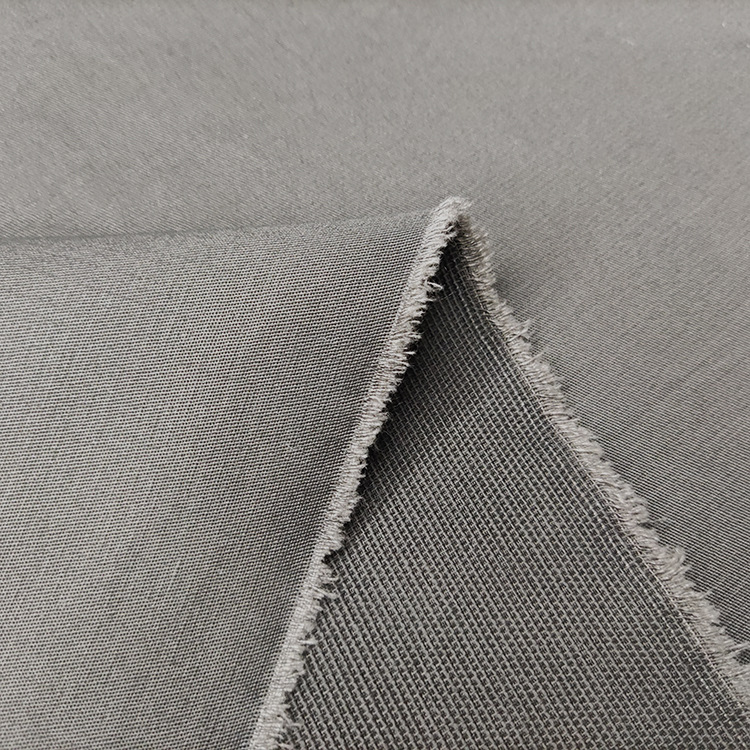 Fábrica al por mayor suave textil de ropa de color sólido 100% algodón material de ropa tela