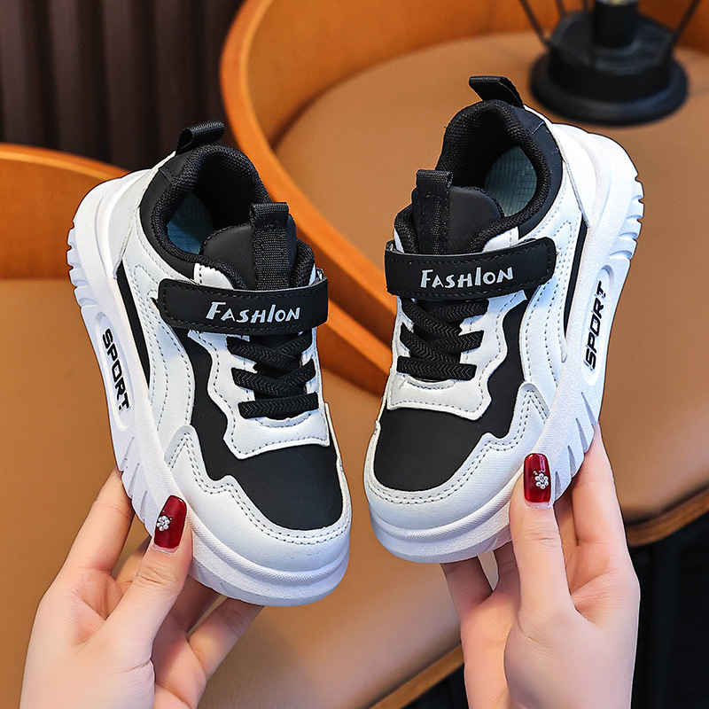 Zapatillas para niños, zapatos para niños, 2025, nueva primavera, cuero, zapatos deportivos de suela suave para niñas, zapatos casuales antideslizantes, todo fósforo