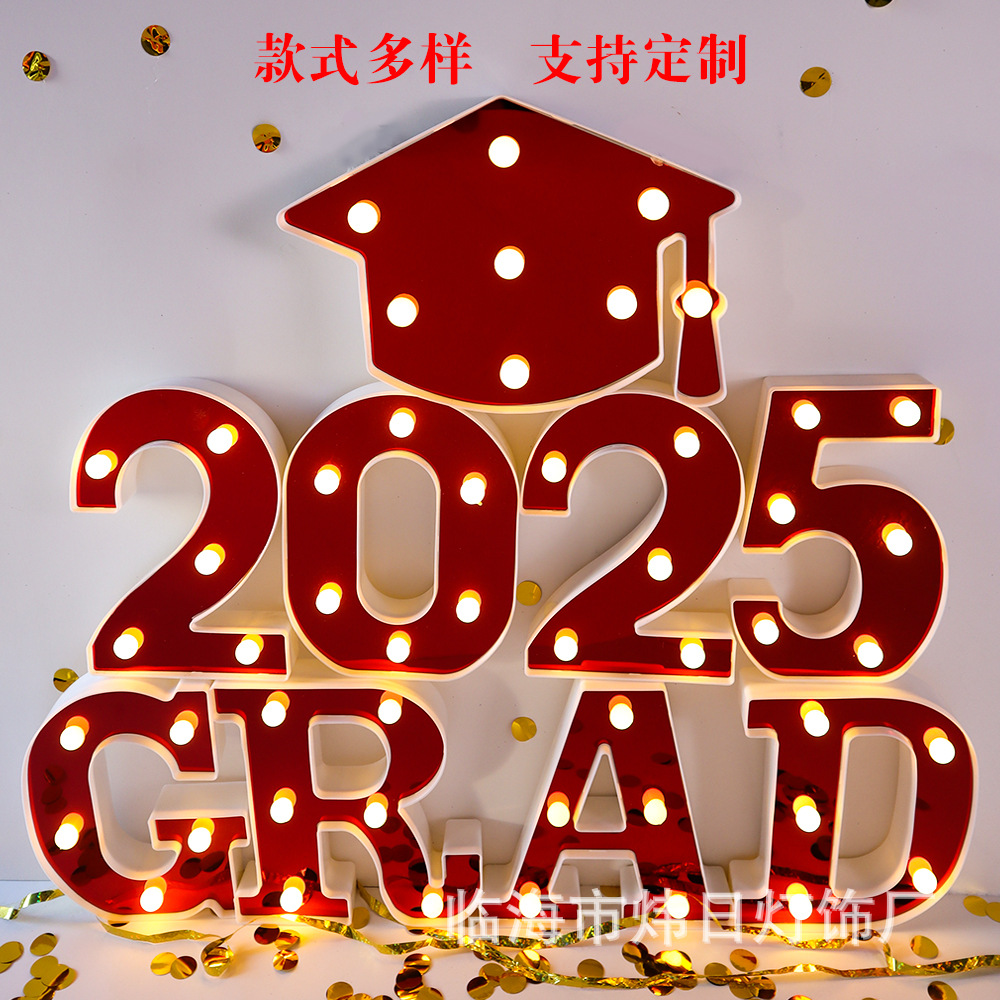 2025 accesorios de la foto de graduación, lámpara de letras grad, decoración de la escena de la fiesta led, lámpara decorativa, temporada de graduación, sombrero de soltero