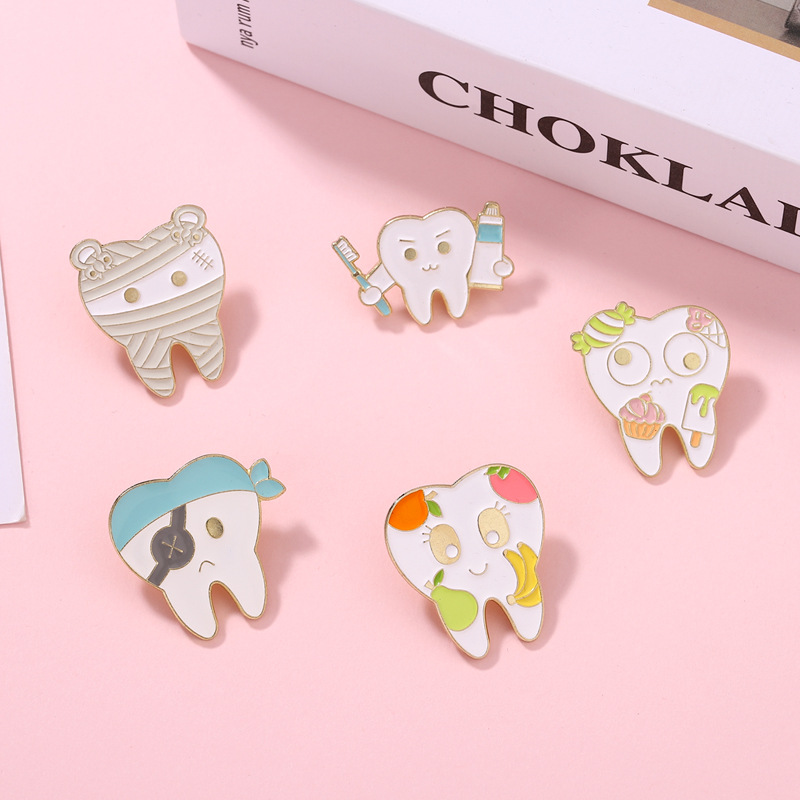 Cute Pin Ice Cream Fruit Alloy Plating Unisex Brooches display picture 2
