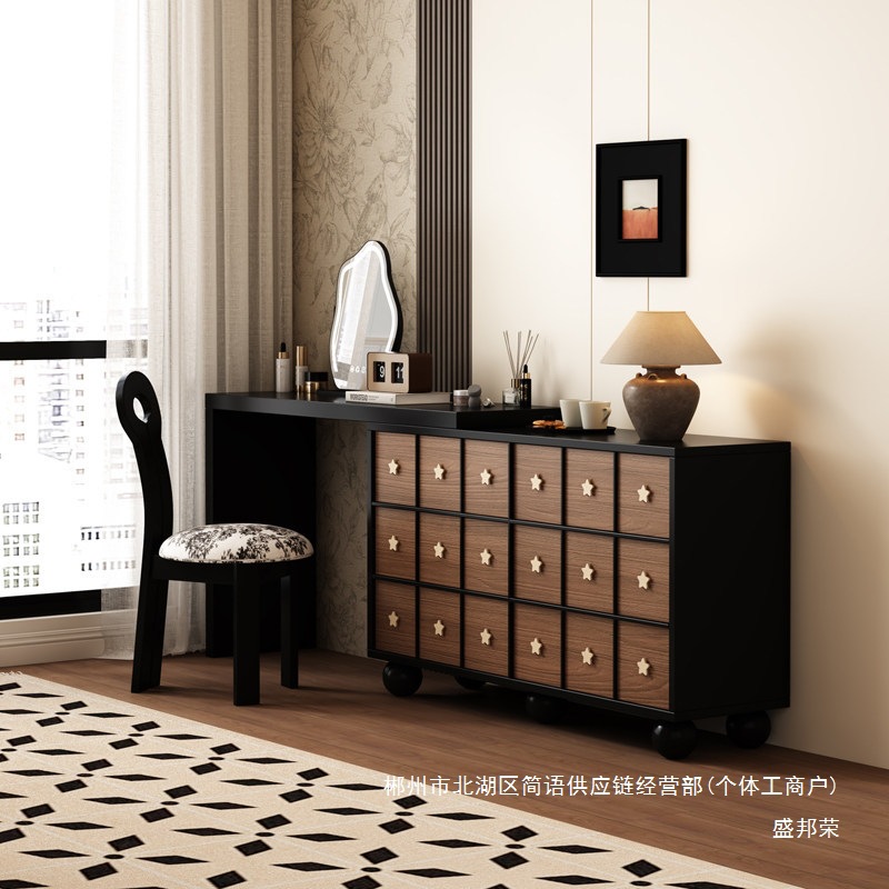 Fábrica directa de estilo medieval梳妆台 dormitorio moderno 2026 nuevo armario en una mesa de maquillaje dormitorio principal de madera sólida