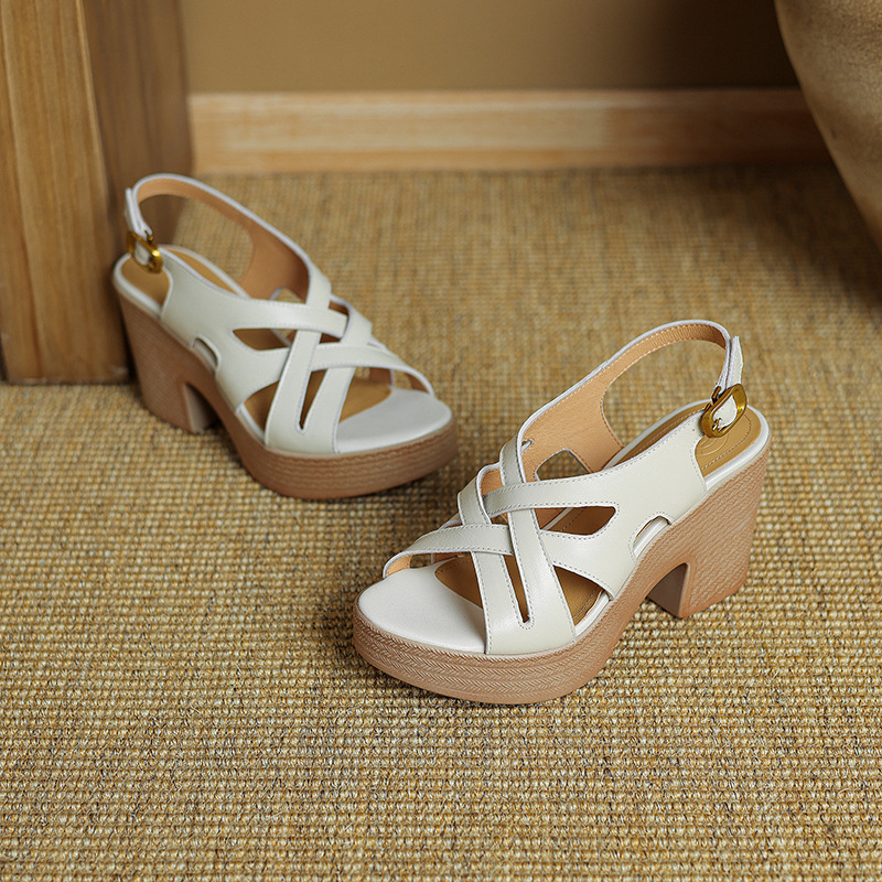 Sandal cao gót nữ quai ngang đế dày da cừu phong cách La Mã — Màu trắng be
