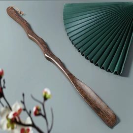 美发梳;木质工艺品;经络保健器材