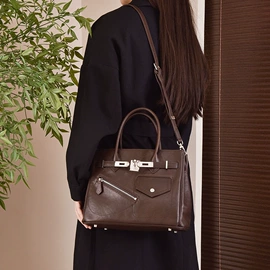 女士手提包;腋下包;女士单肩包