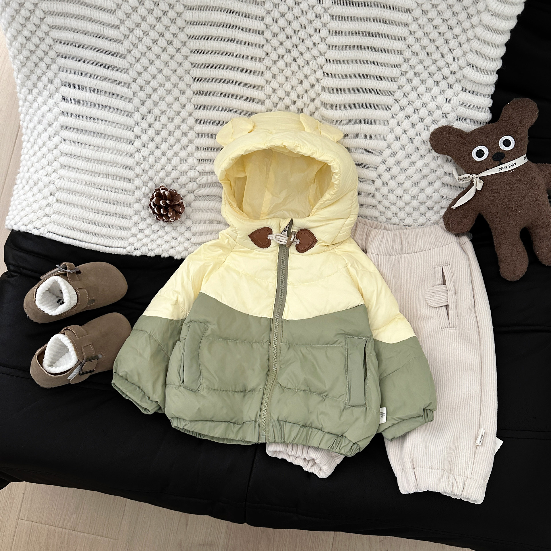Chaqueta coreana para bebés de invierno para hombres y mujeres, ropa caliente para niños, chaqueta blanca, chaqueta delgada