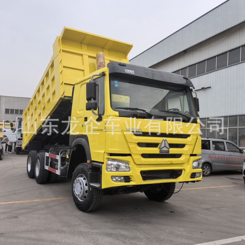 Export Stock Refurbished Howo V7-X Dump Truck, Front Four Rear Eight Dump Truck, Ready for Delivery from the Factory