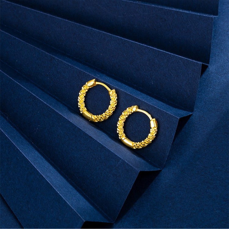 Hapones de orejas de cobre de aleación de cobre chapado en 24K orejas de moda ligera de lujo para mujeres aretes de orejas de estilo coreano joyas personales