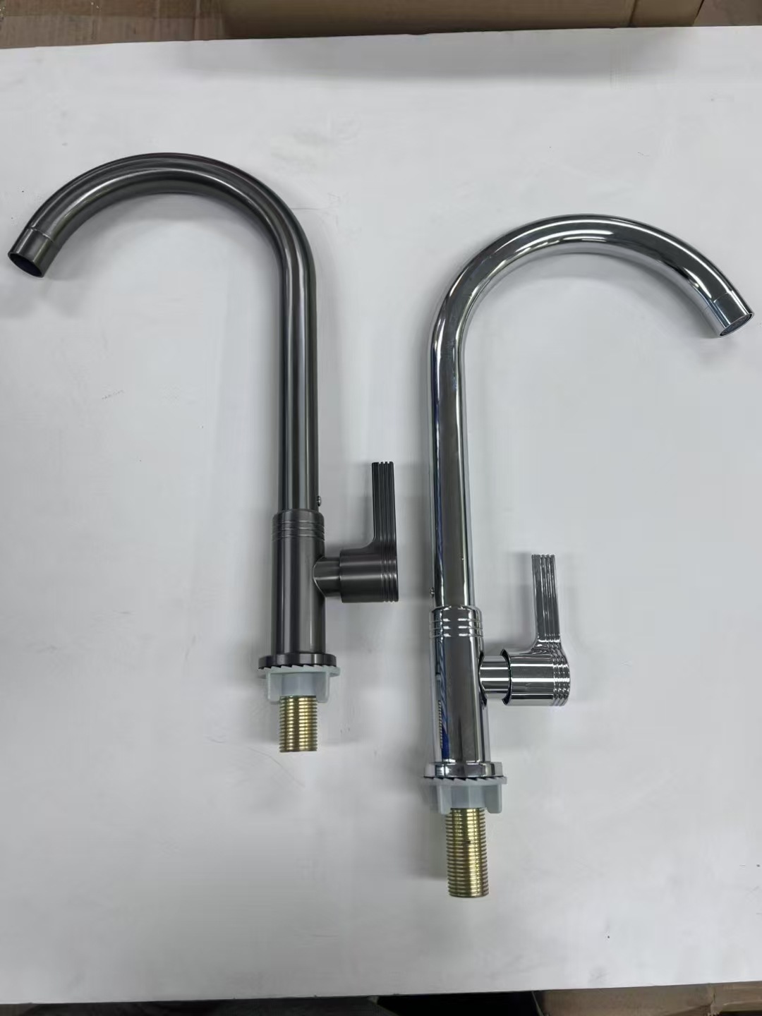 Southeast Asian single cold water kitchen sink, balcony laundry sink faucet, household rotatable single cold faucet, stainless steel undefined