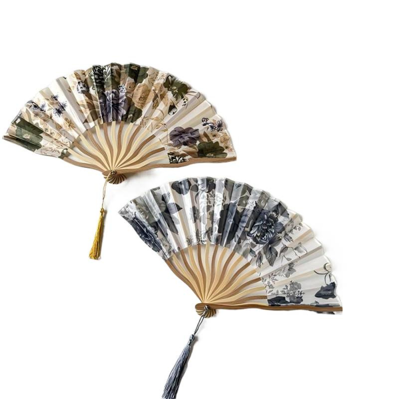 Abanico Plegable Chino para Mujer 7 Pulgadas de Bambú para Uso Doméstico y Decoración