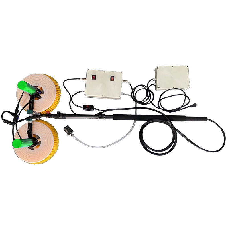 Solar Panel Photovoltaic Module Electric Cleaning Equipment with Brush and Booster Pump for Water Supply and Lithium Battery Cleaning